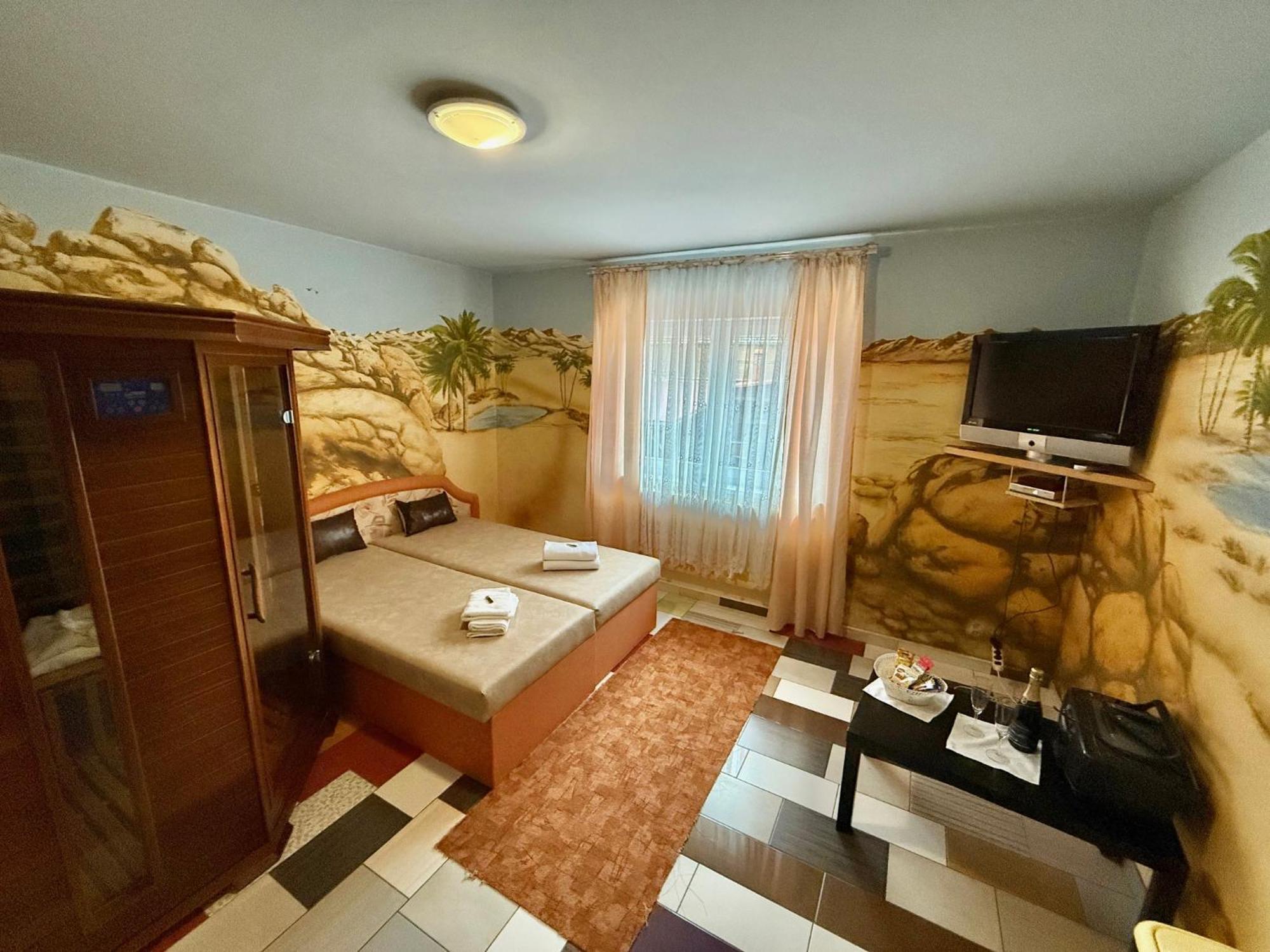 Wellness Club Villa Puclice Exteriör bild